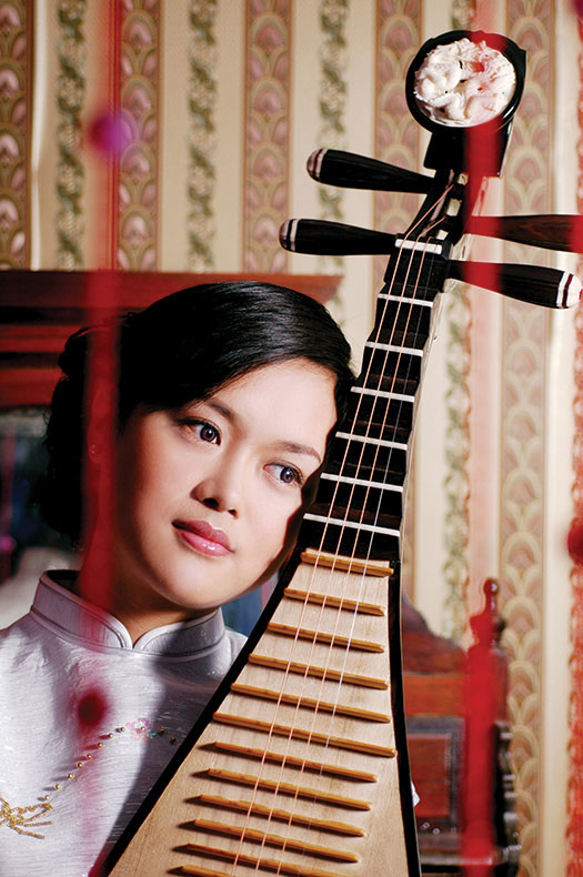 Song of the Pipa: Reimagining the Old and the New A recital by Lan Weiwei featuring the world premiere of a piece by composer Yao Chen